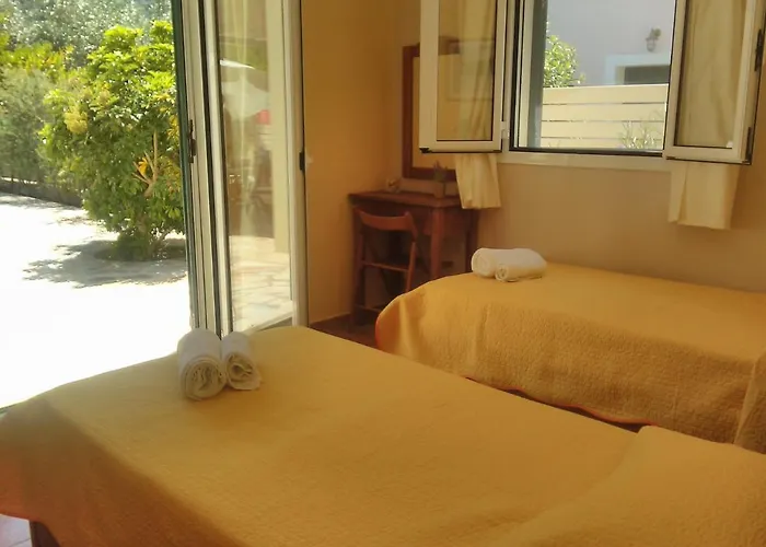 Vasilikos -green Poros Village Μικρός Γιαλός