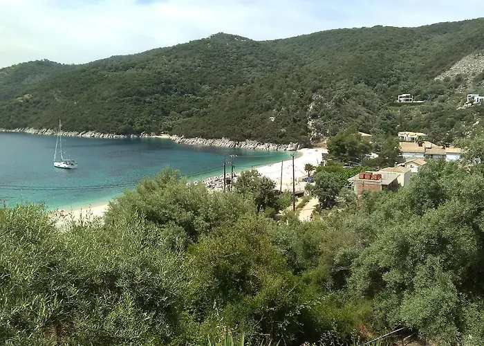 Vasilikos -green Poros Village * Μικρός Γιαλός