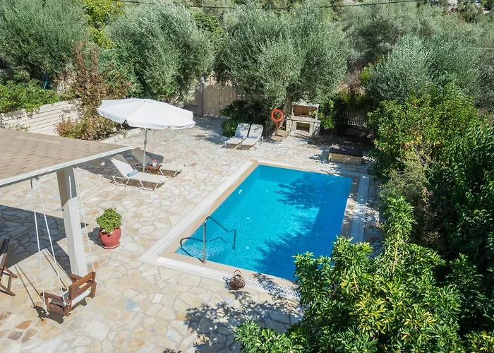 Vasilikos -green Poros Village Βίλα *