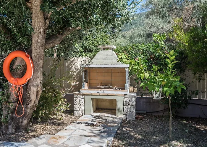 Vasilikos -green Poros Village Βίλα *